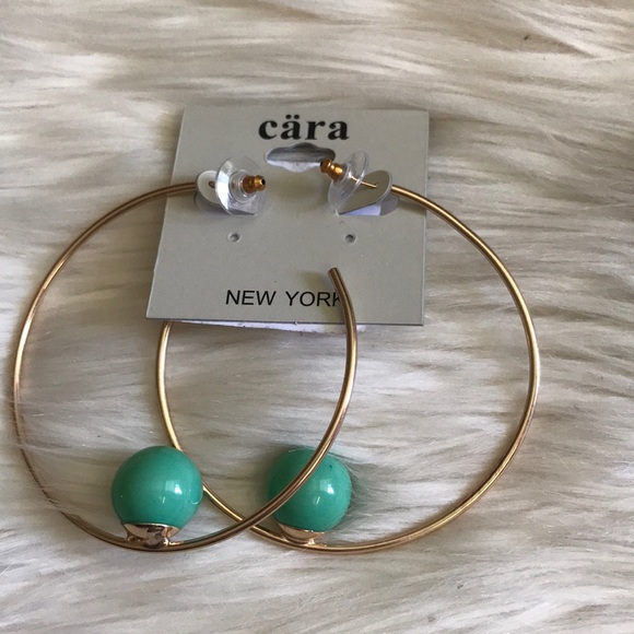 Cära earrings - Picture 2 of 3